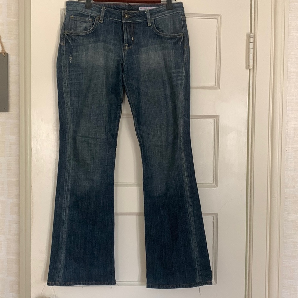Women’s bootcut jeans